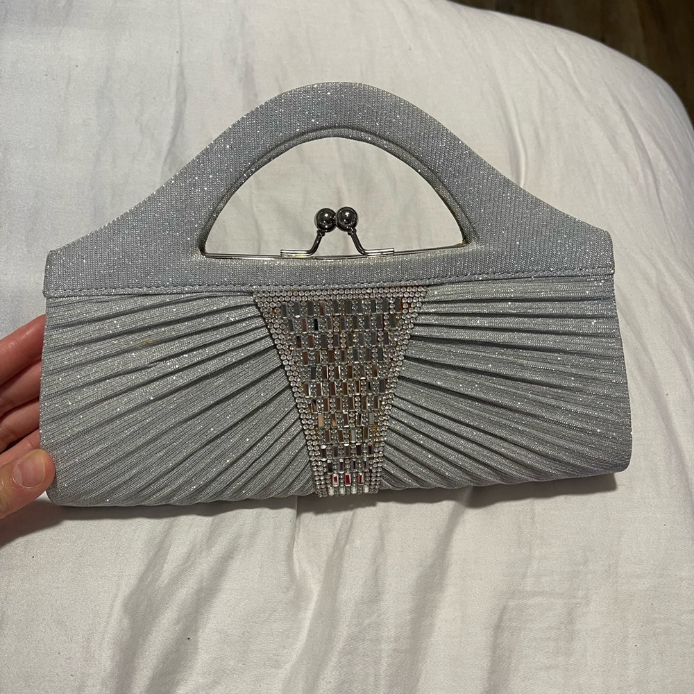 Silver clutch